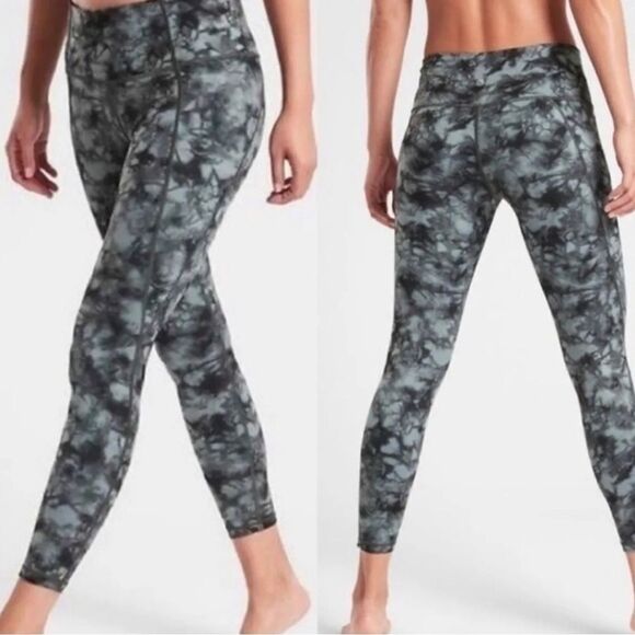 Athleta Salutation Powervita Tie Dye Tight- Size XS - Picture 1 of 7